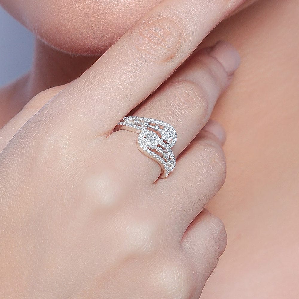 92.5 sterling silver zircon elegant ring