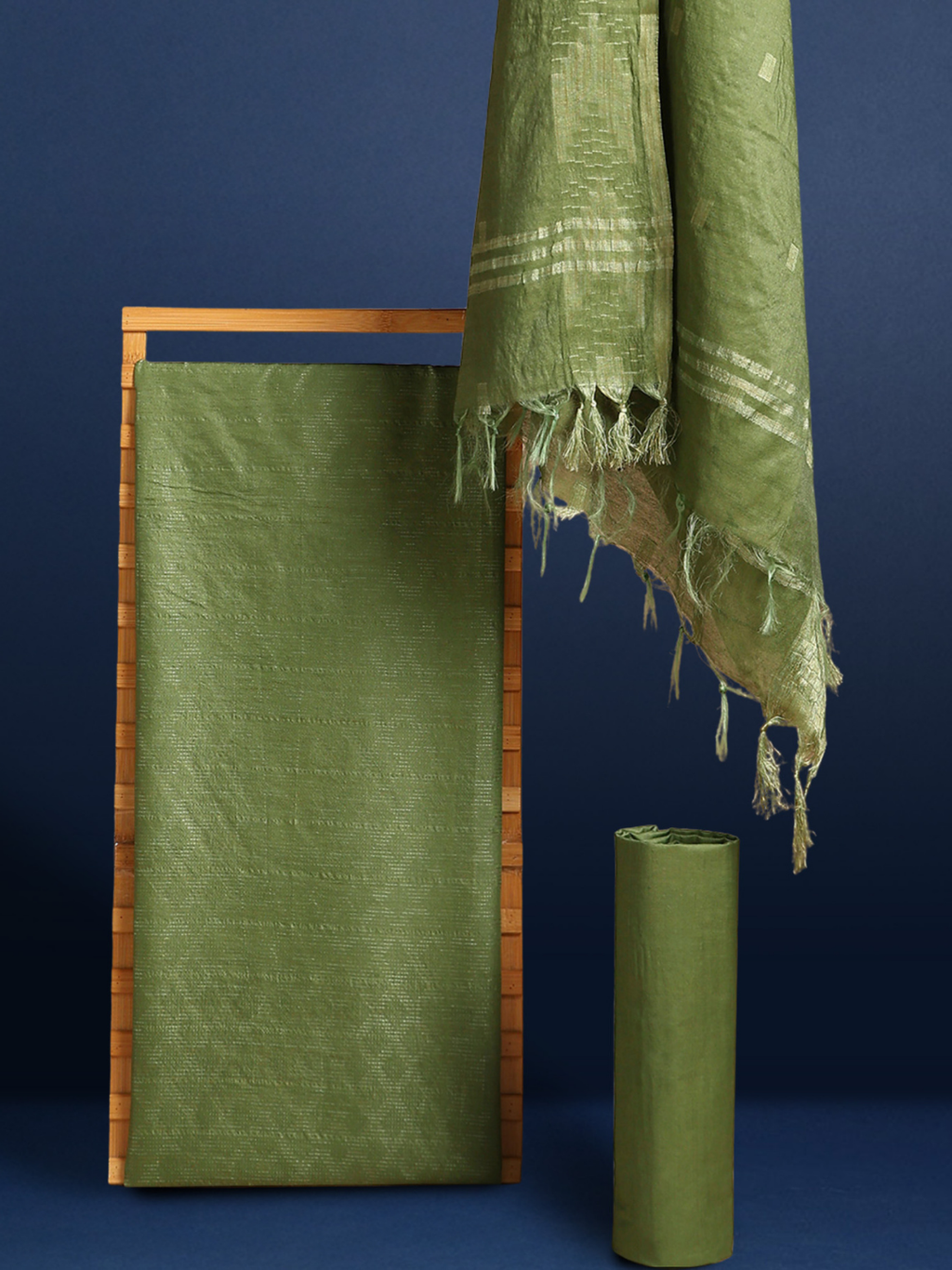 Katan Silk Eclipsing Handcrafted Green Suit