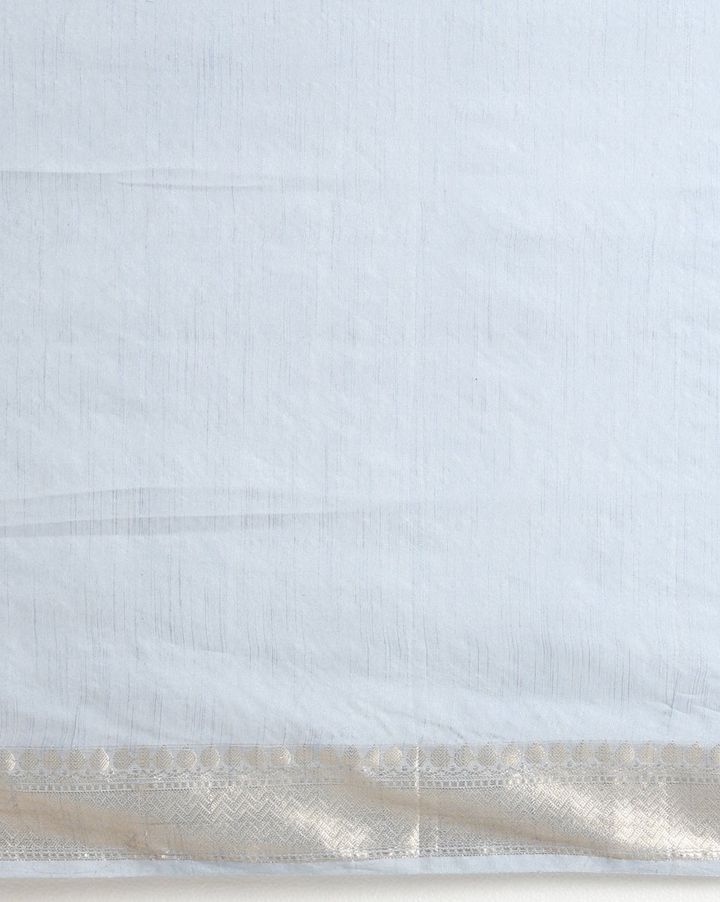 Radiating Banarasi Silk Linen Gray Handloom Saree