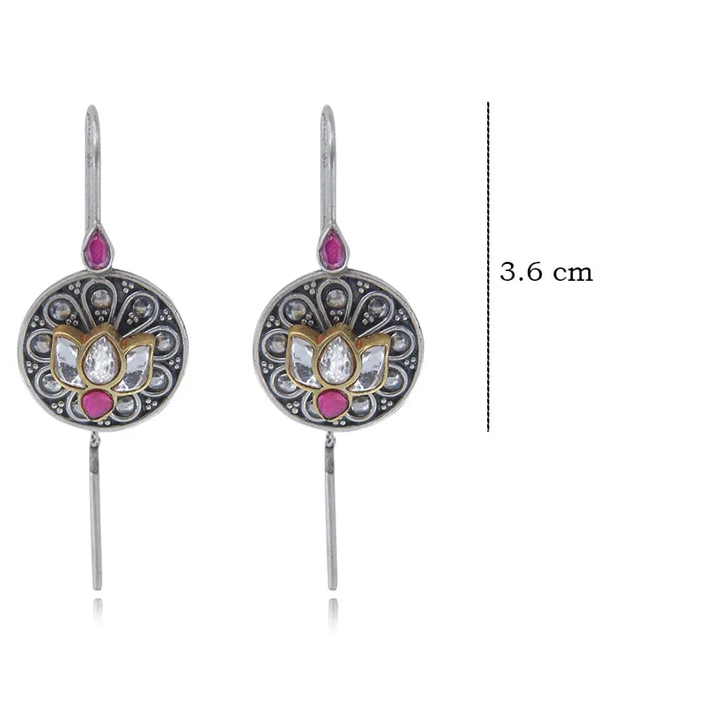 Silver sui dhaga earrings