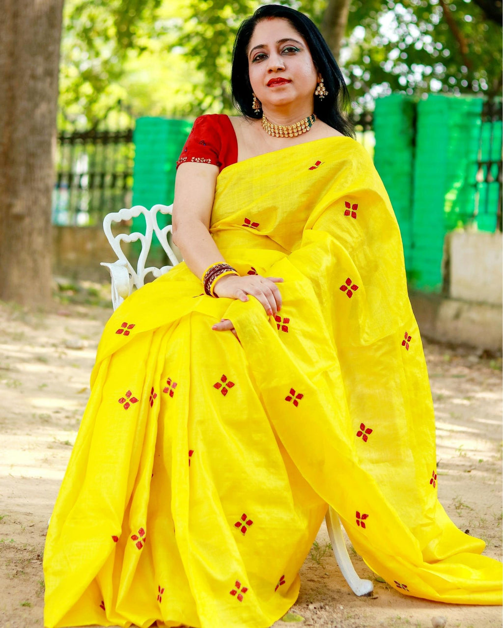 Tussar Silk Saree Online – Floral Buti Embroidery – Festive – Indiehaat