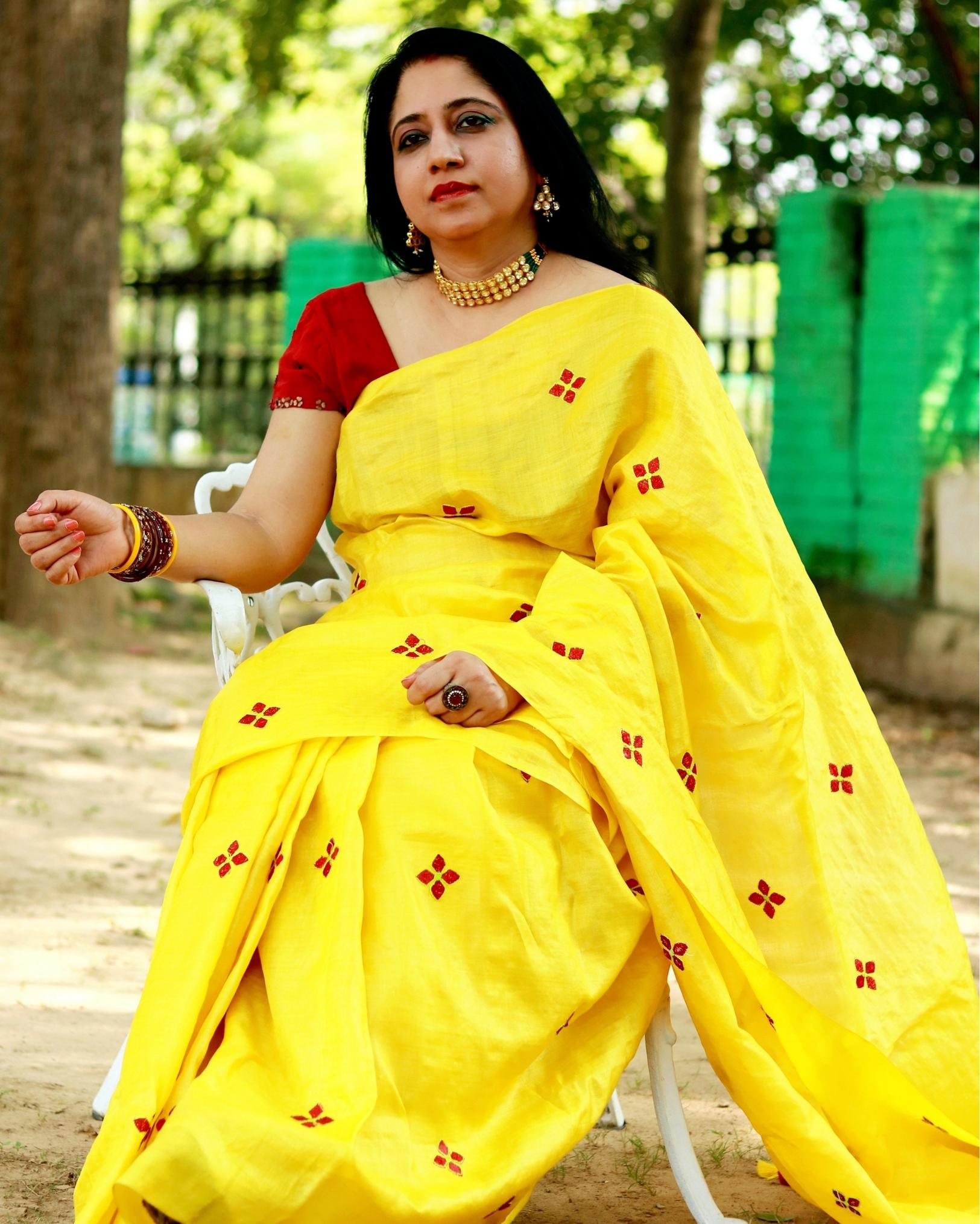 Tussar Silk Saree Online – Floral Buti Embroidery – Festive – Indiehaat