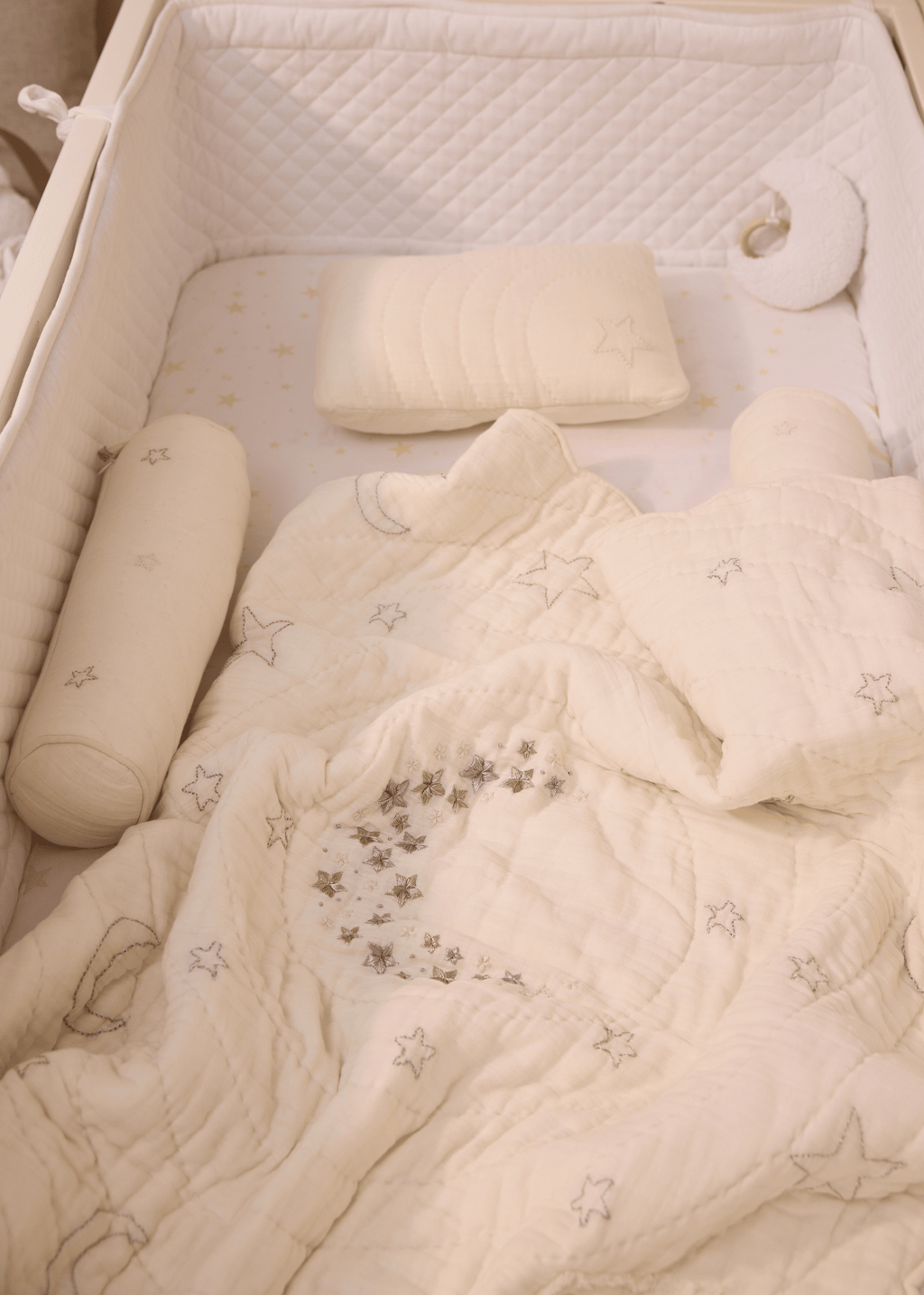 Luna Cot Bedding Set with Bumper