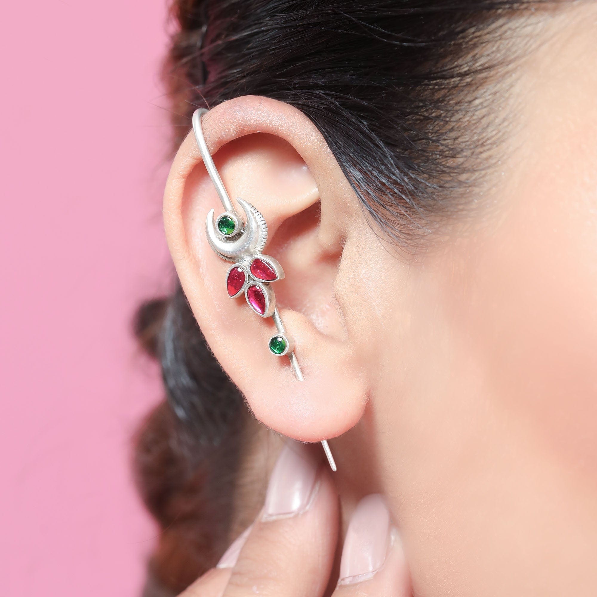 Silver Traditional Needle Earcuff
