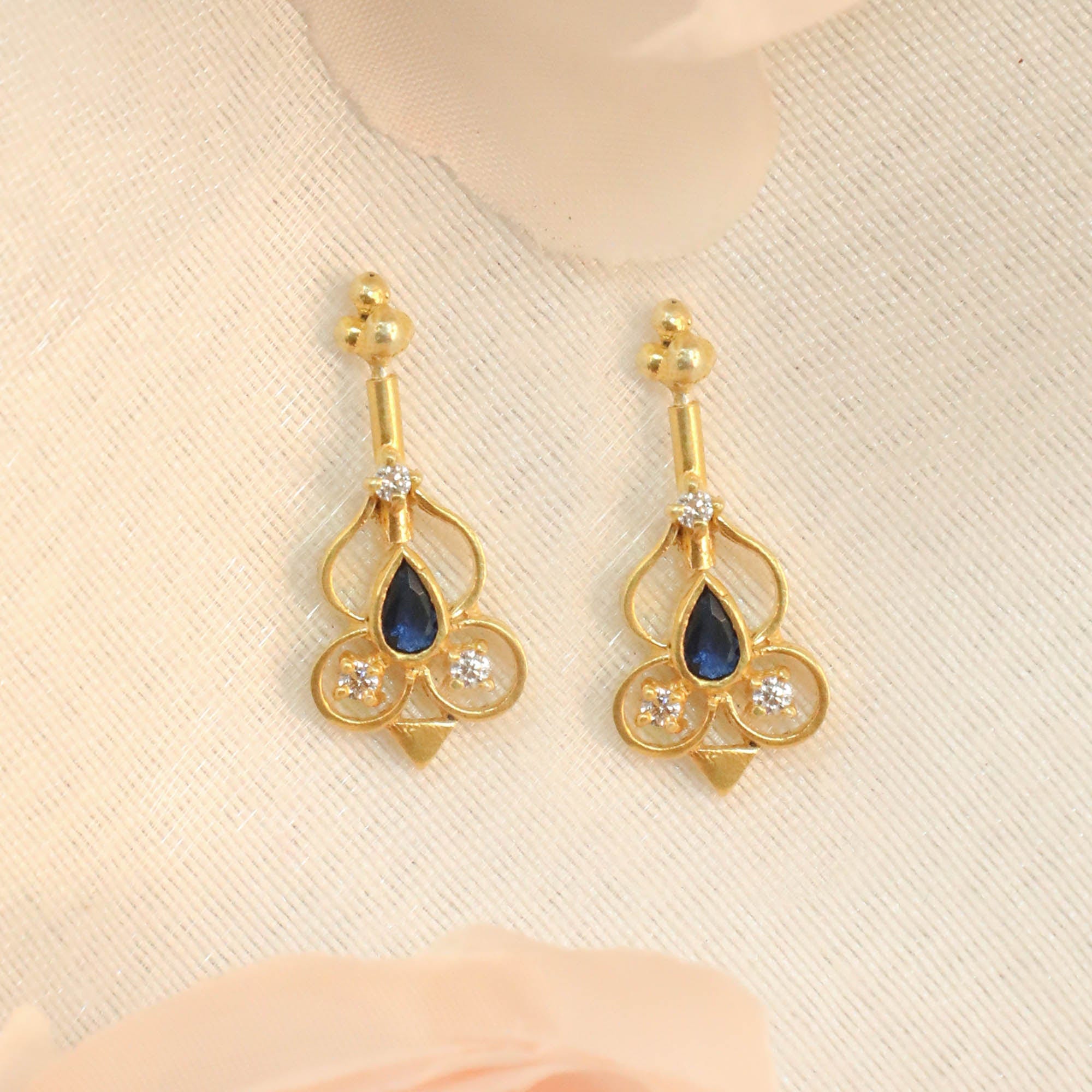 Blue trine 92.5 Silver Bugadi (Pierced)