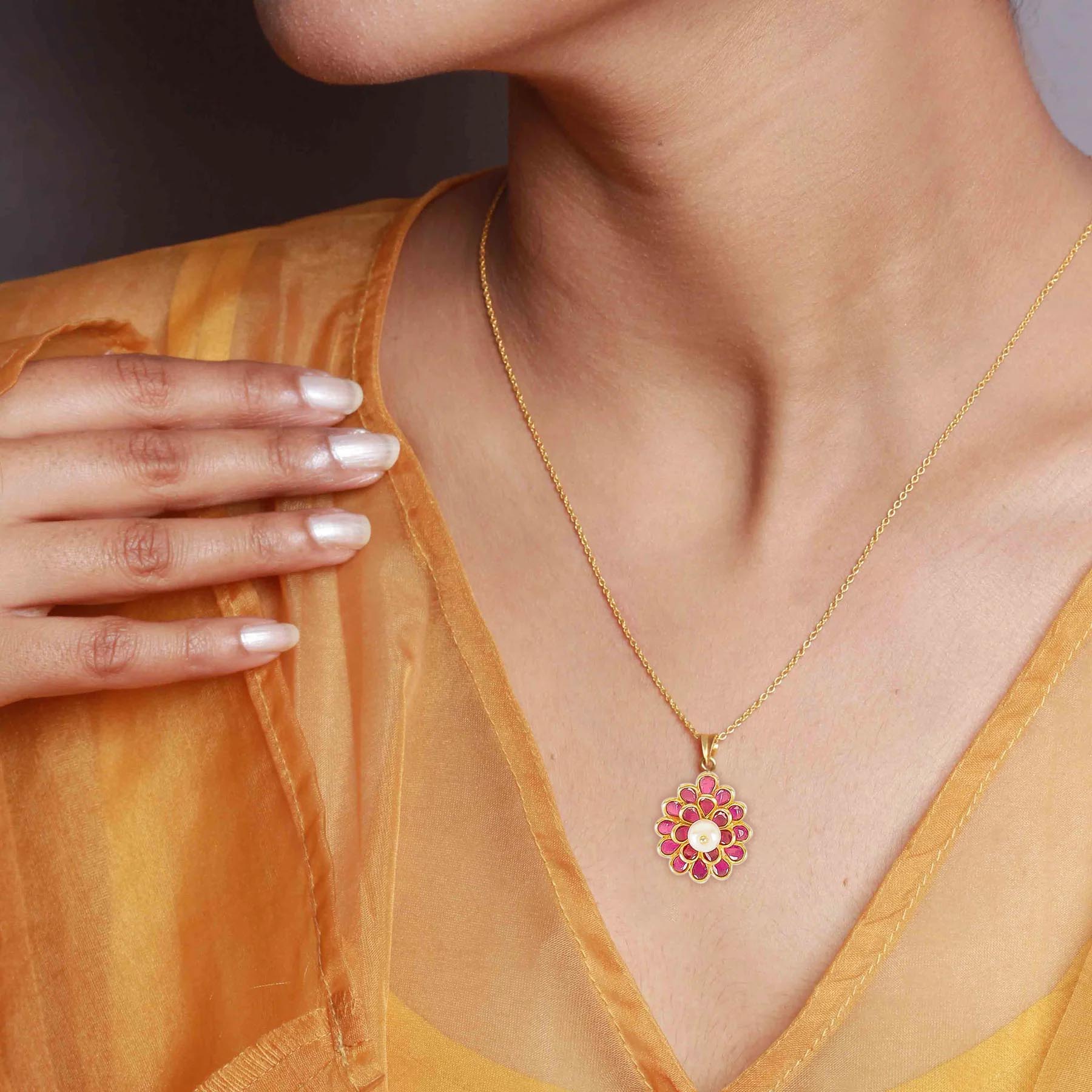 Secret Garden Blush Necklace