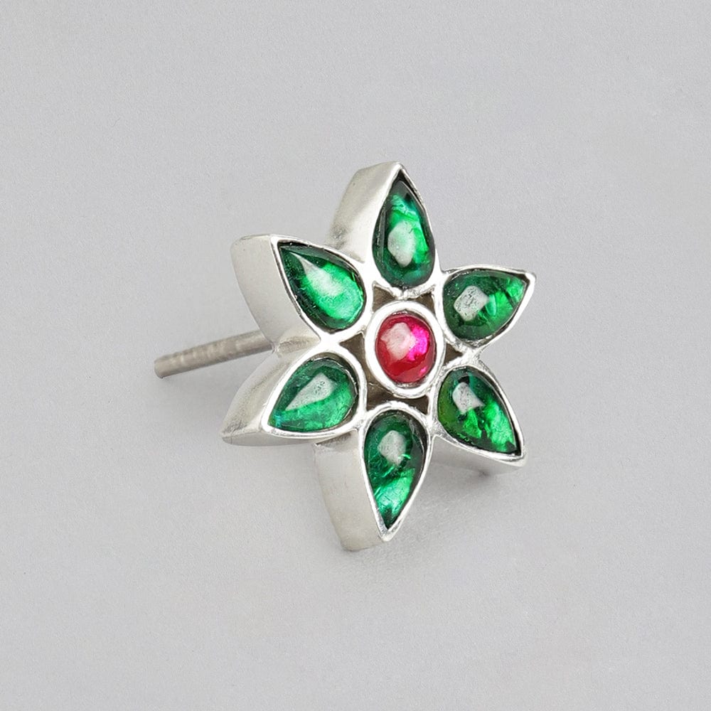 92.5 Silver Green Kundan Flower Stud Earrings
