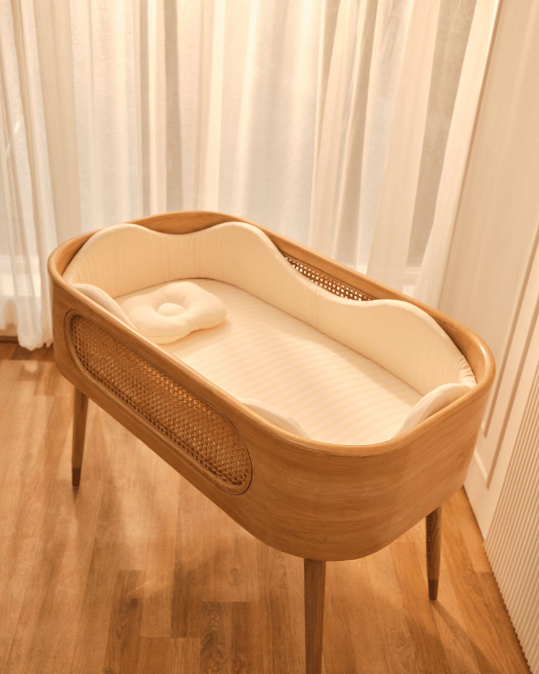 The Oasis Bassinet