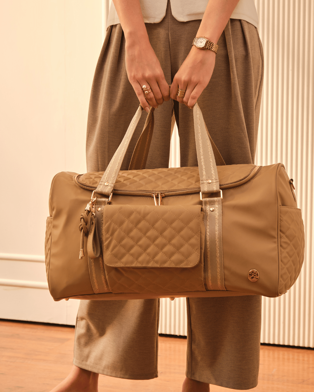 The Voyager Duo  Super Trooper & Mama Mia - Caramel