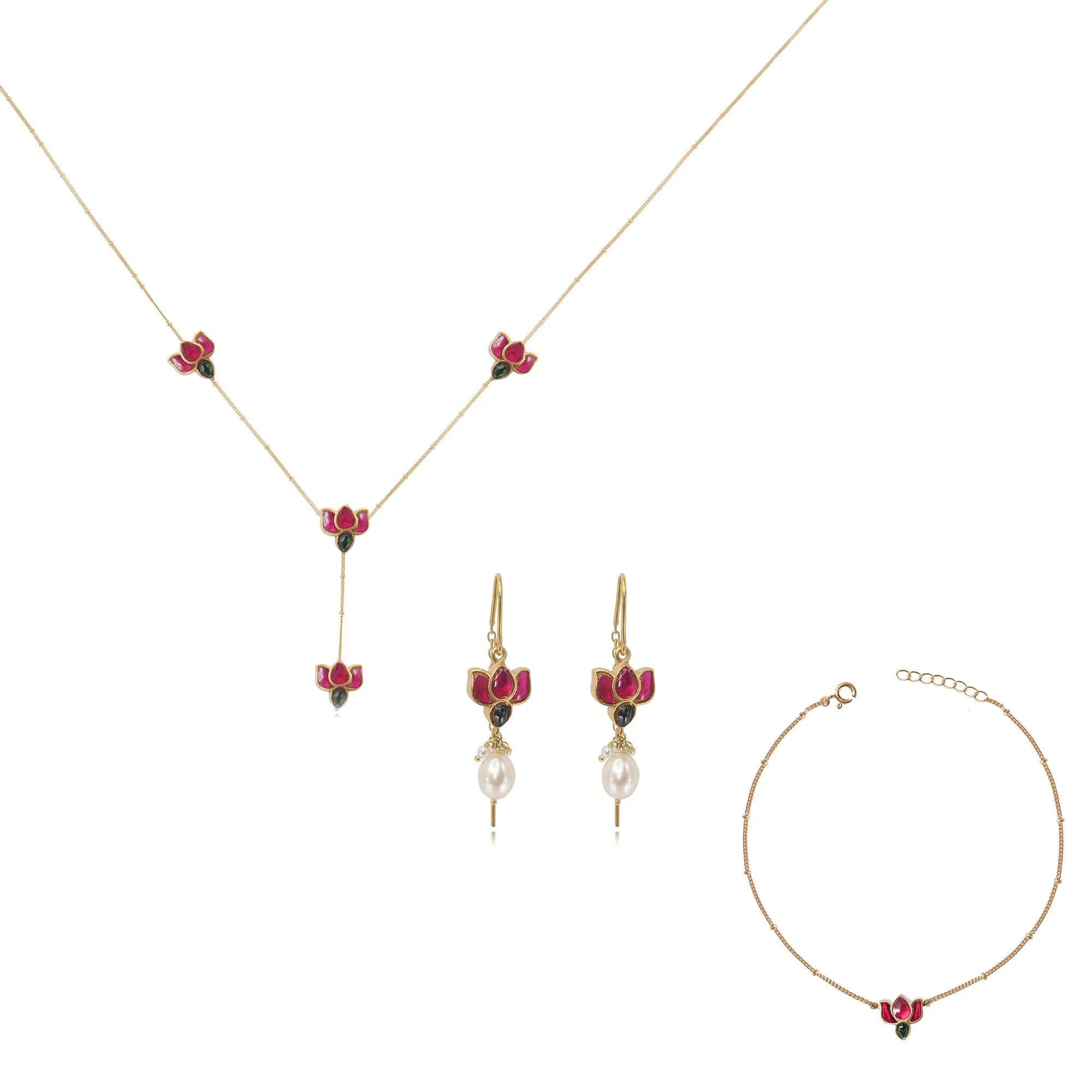 92.5 Silver Lotus Necklace
