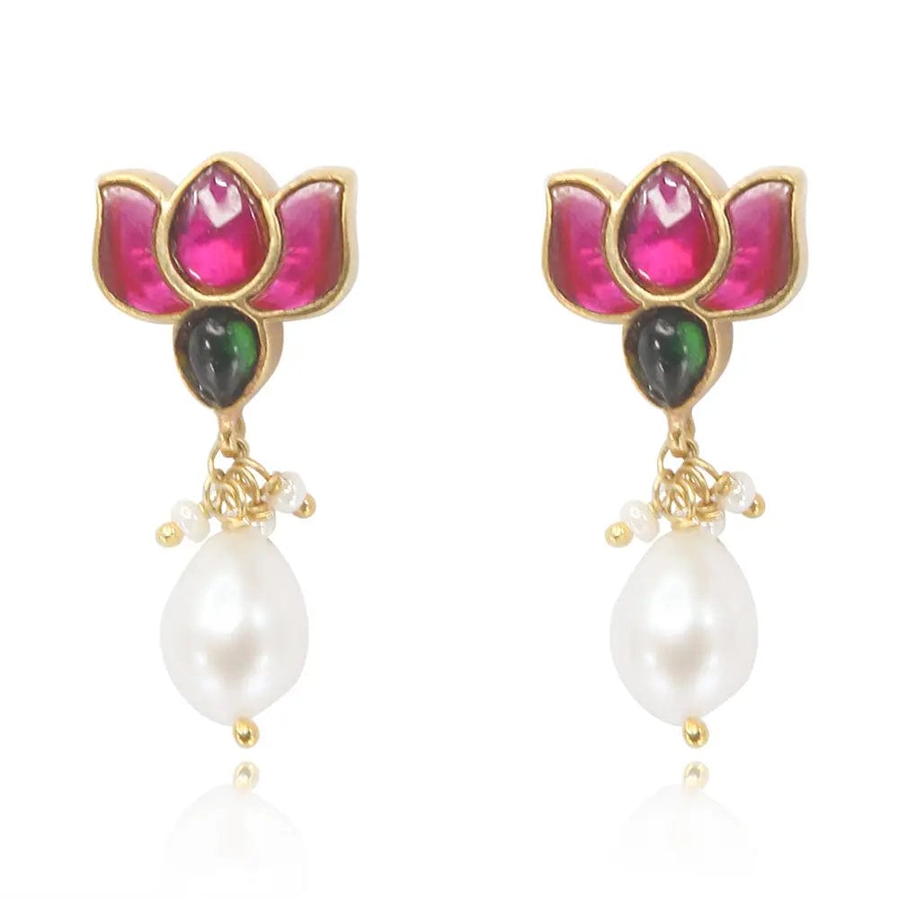 92.5 Sterling Silver Lotus Stud Earring