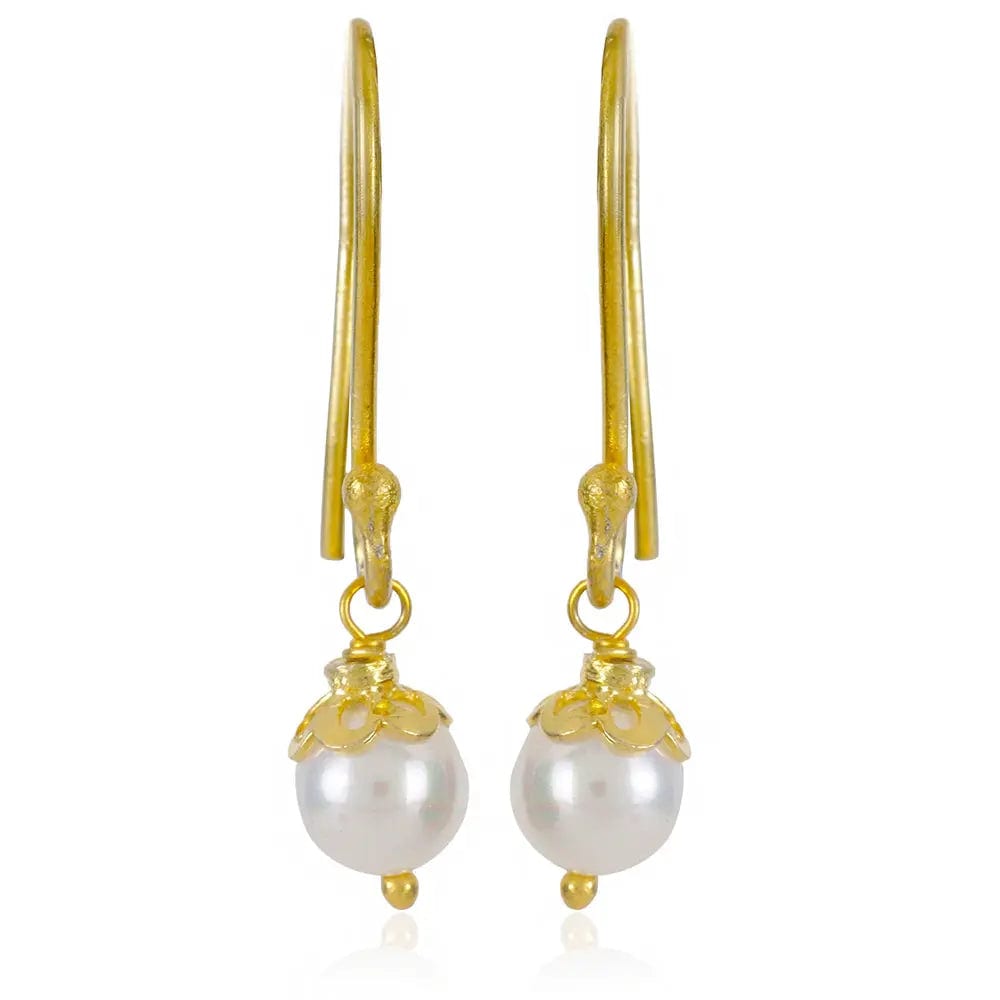 92.5 Silver pearl earring