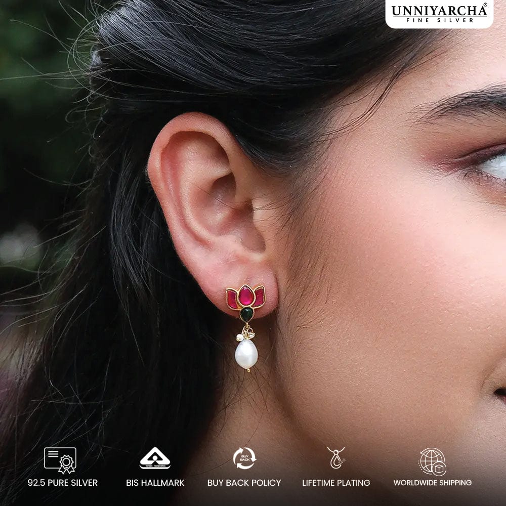 92.5 Sterling Silver Lotus Stud Earring
