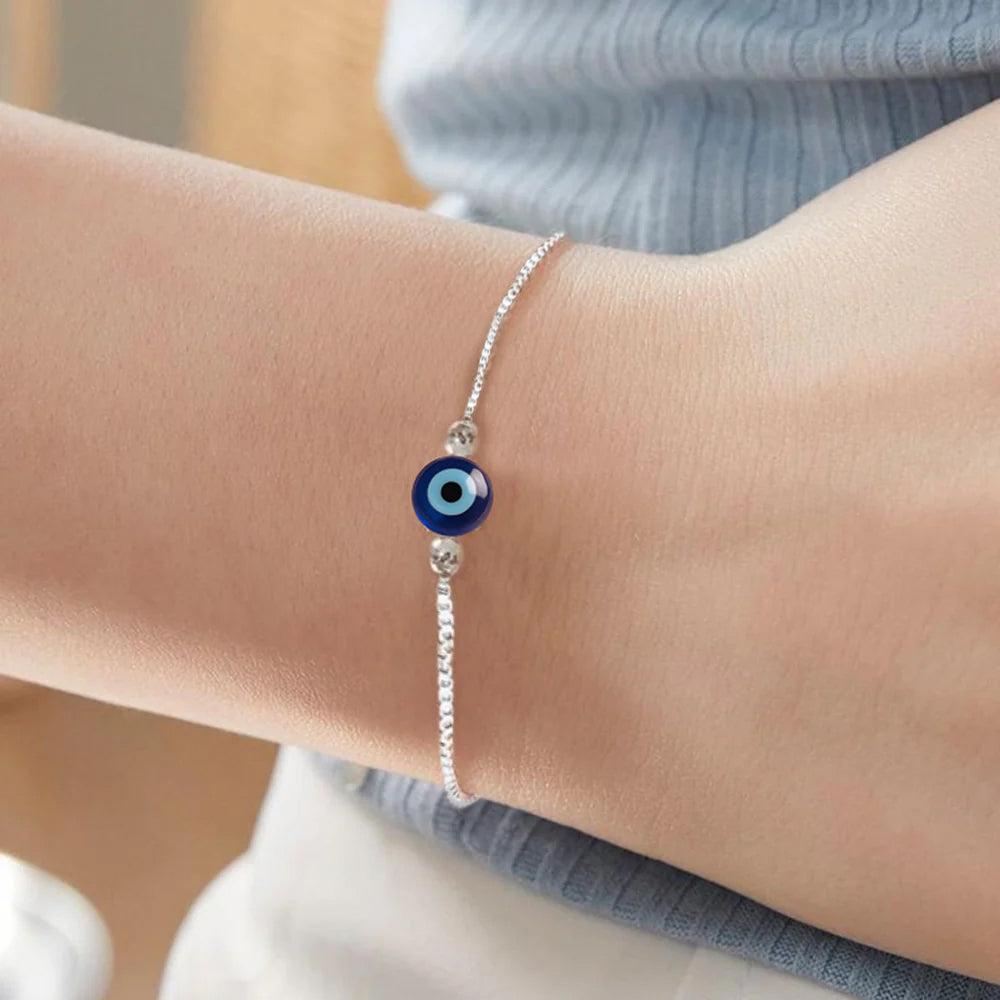 Single evil eye silver Bracelet