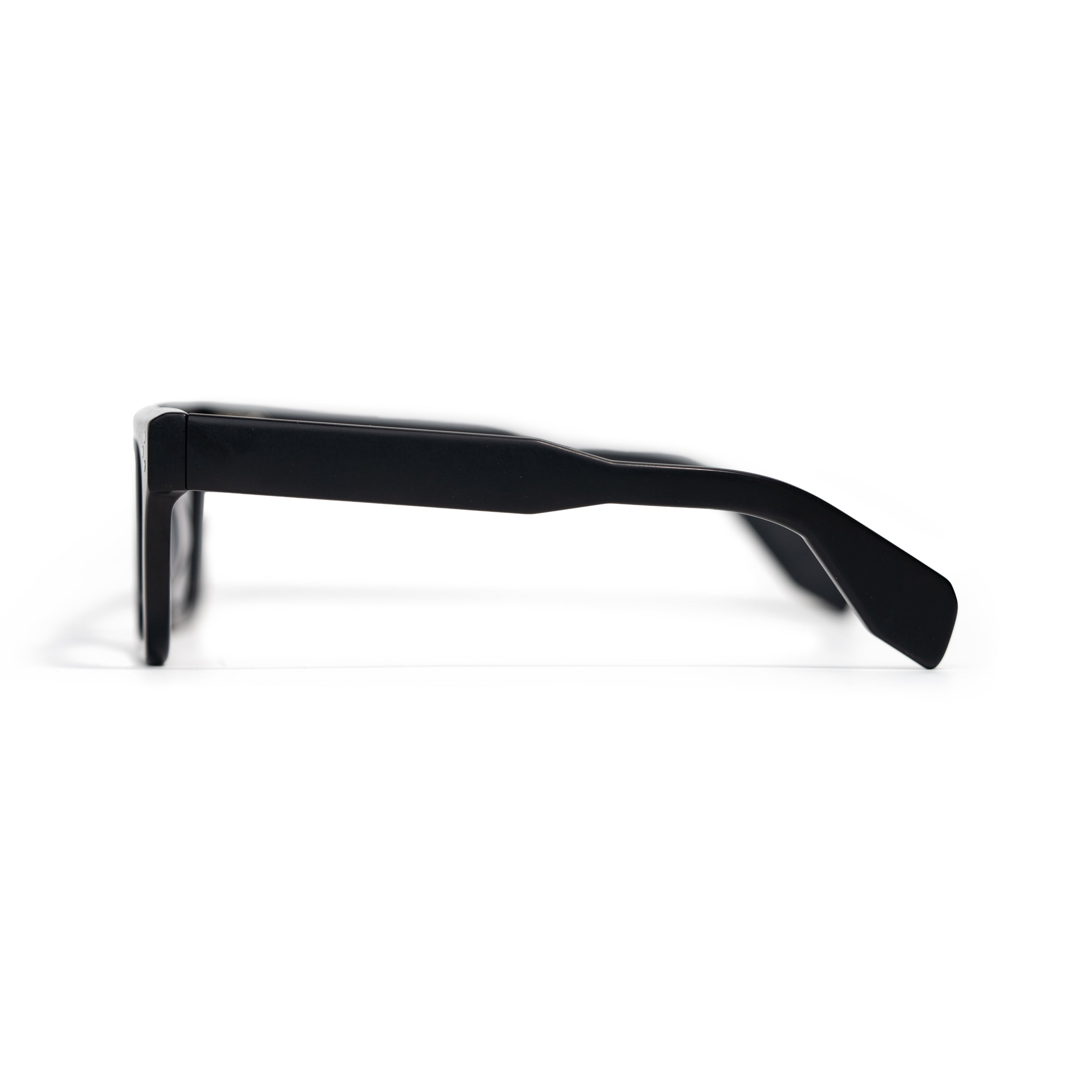 Starke Black Matte
