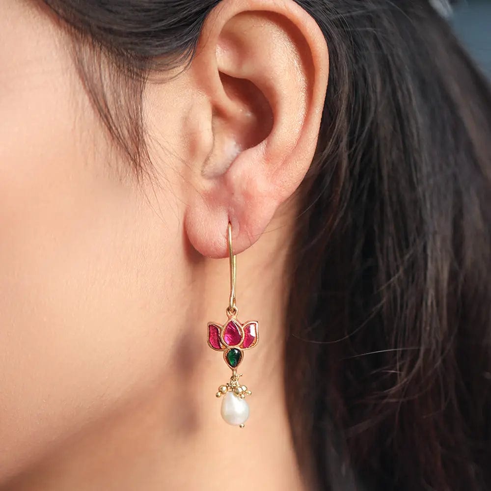 Gold Plated Kundan lotus set
