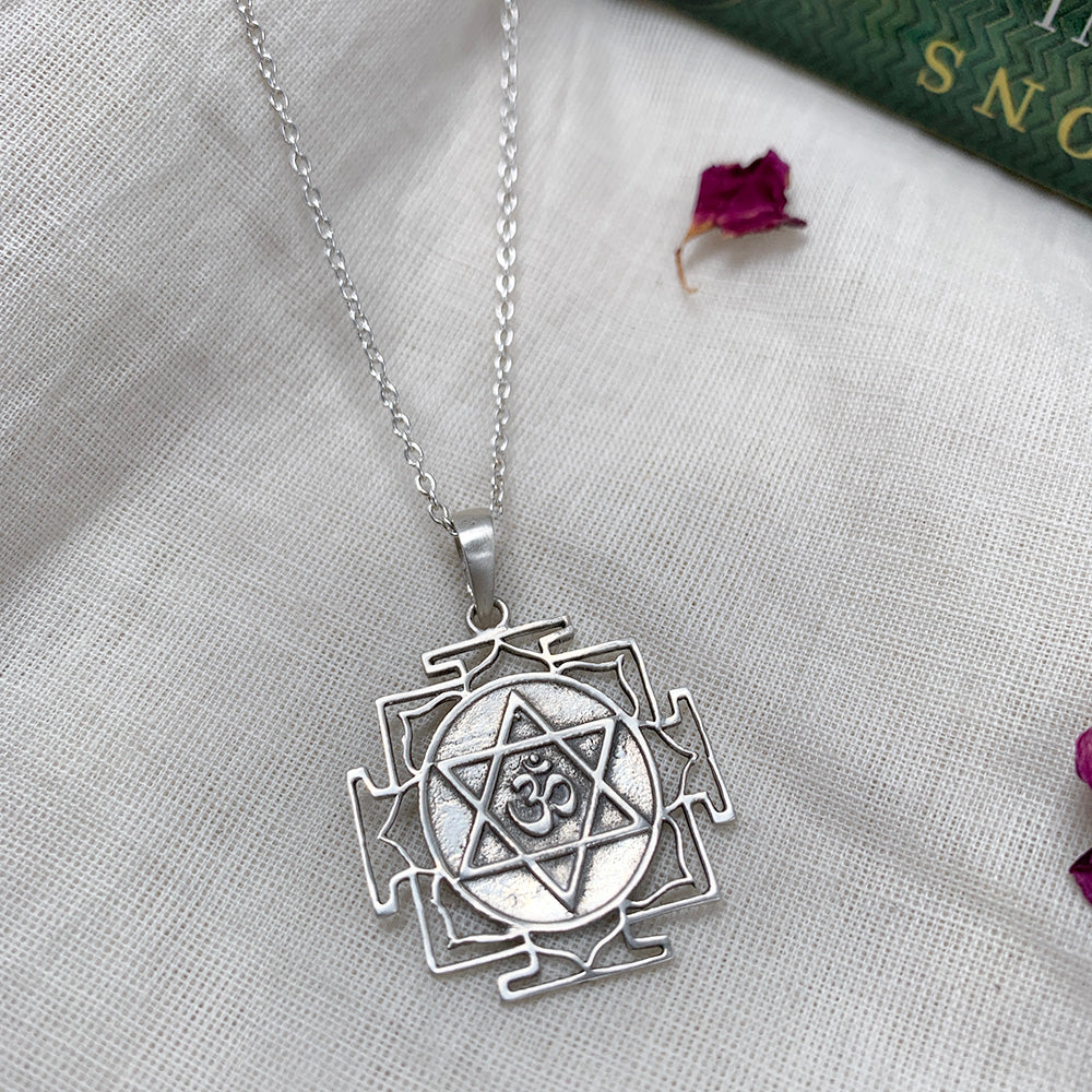 925 Silver Mahamrityunjaya Mantra Necklace