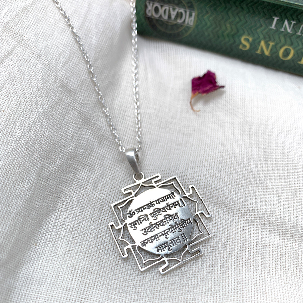 925 Silver Mahamrityunjaya Mantra Necklace