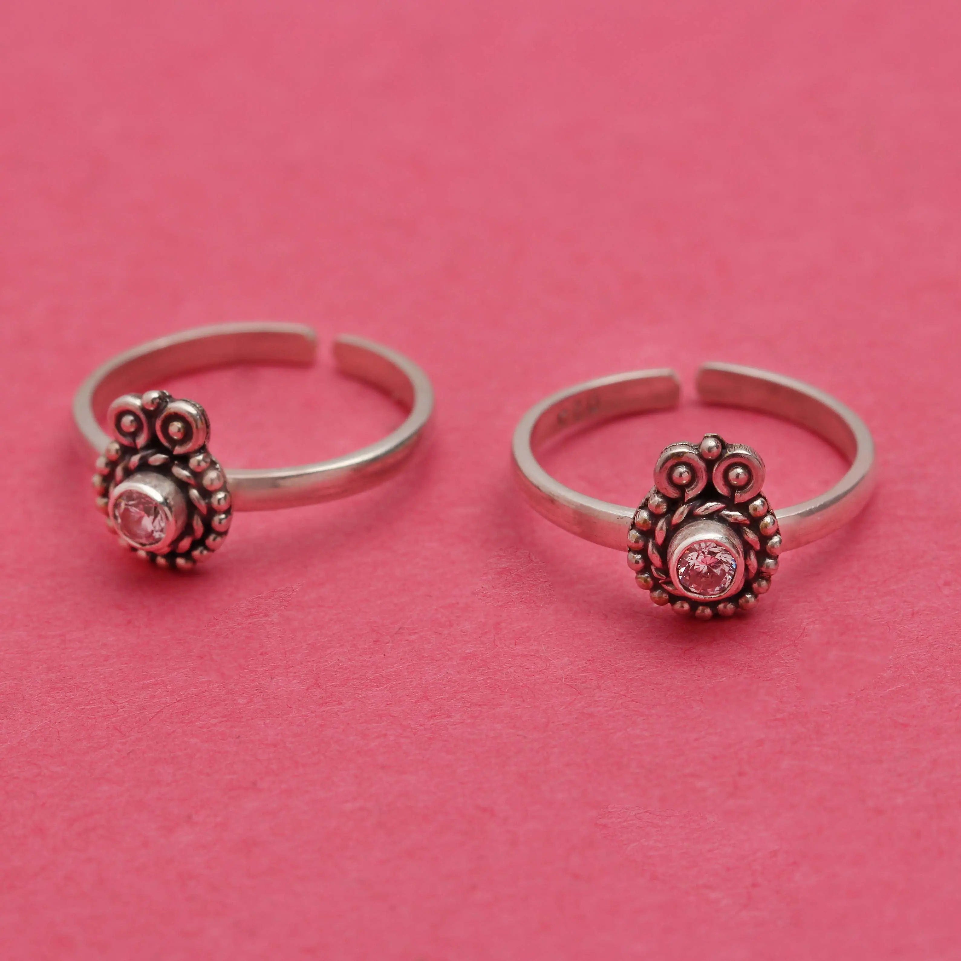 Silver Stoned Toe Ring (Pair)