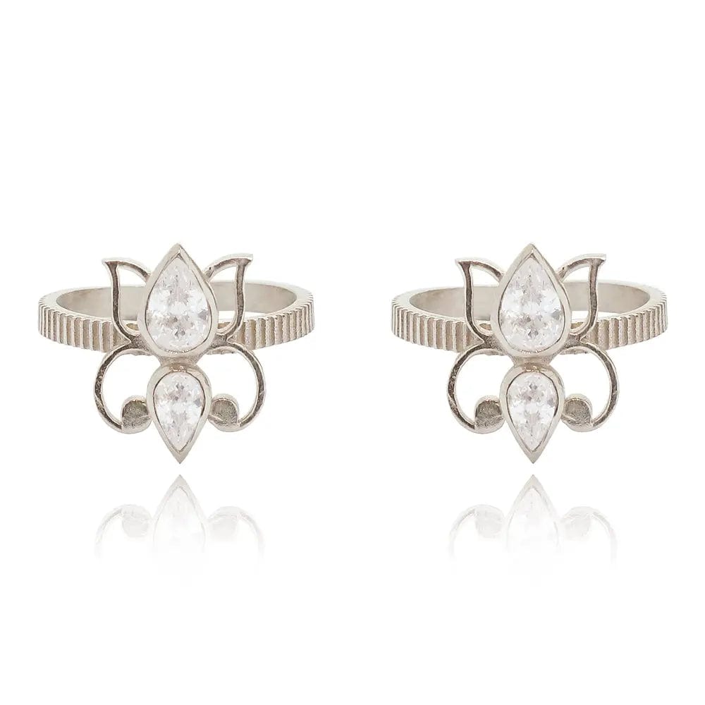 Silver 92.5 White Lotus Toe Ring