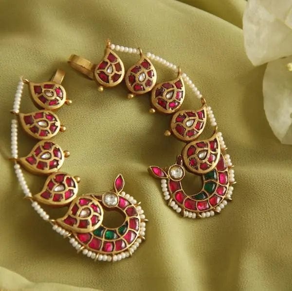 Silver Kundan Earcuff