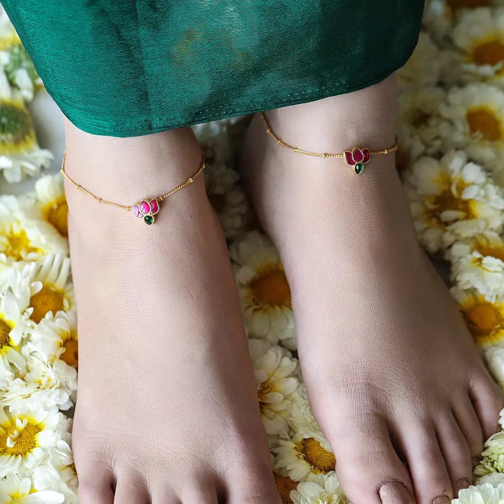 925 Sterling Silver Kundan Lotus Anklet ( Pair)