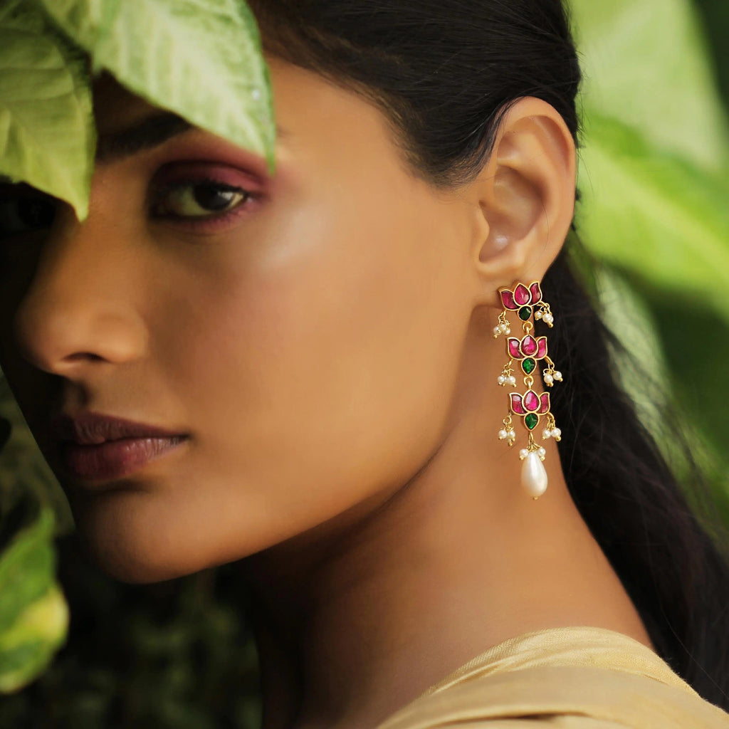 Silver Kundan Lotus Bloom Earring with Pearl