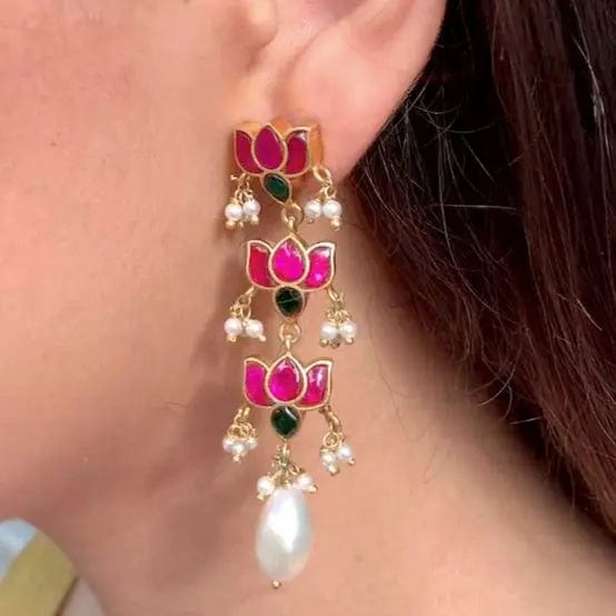 Silver Kundan Lotus Bloom Earring with Pearl