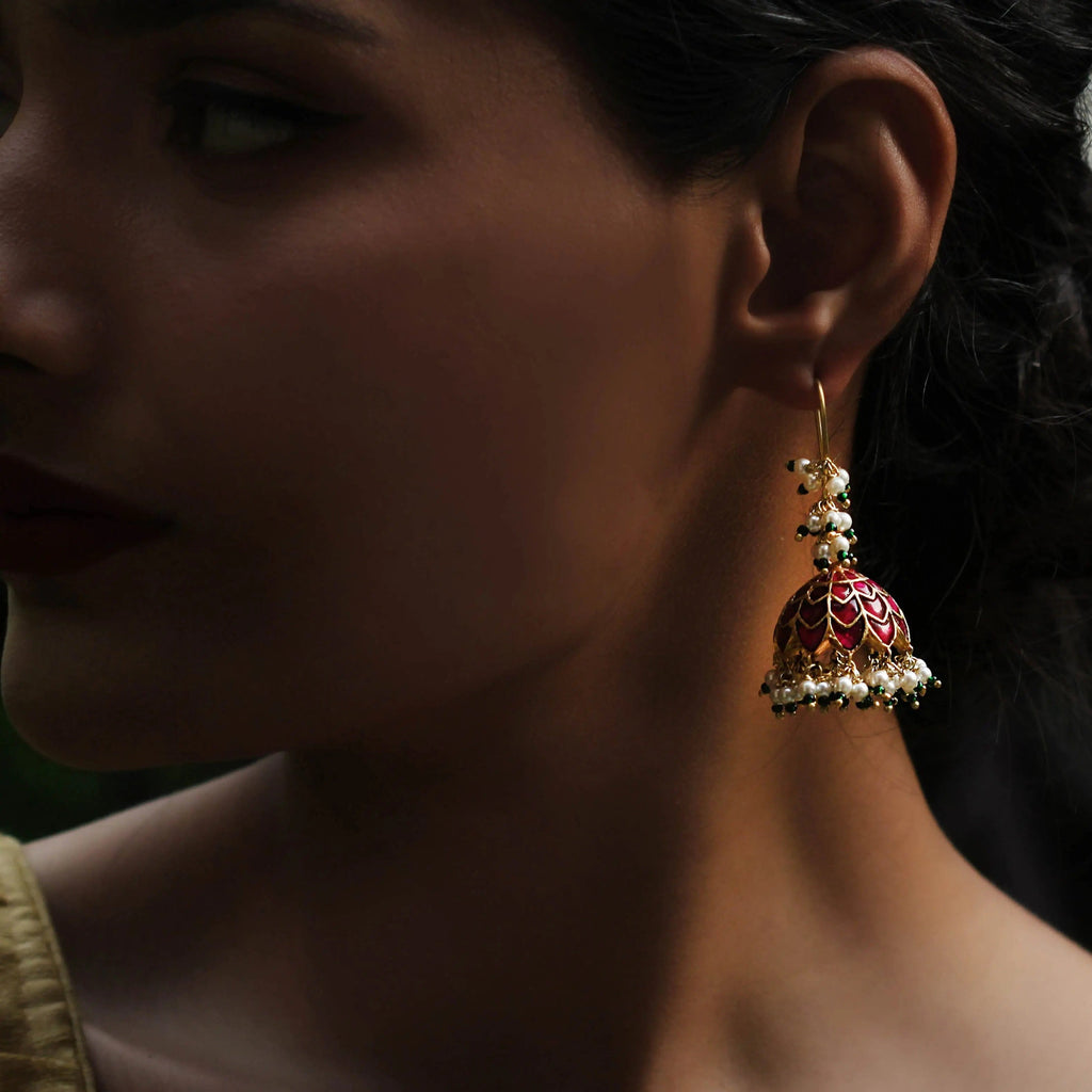 Silver Kundan elegant pearly jhumka
