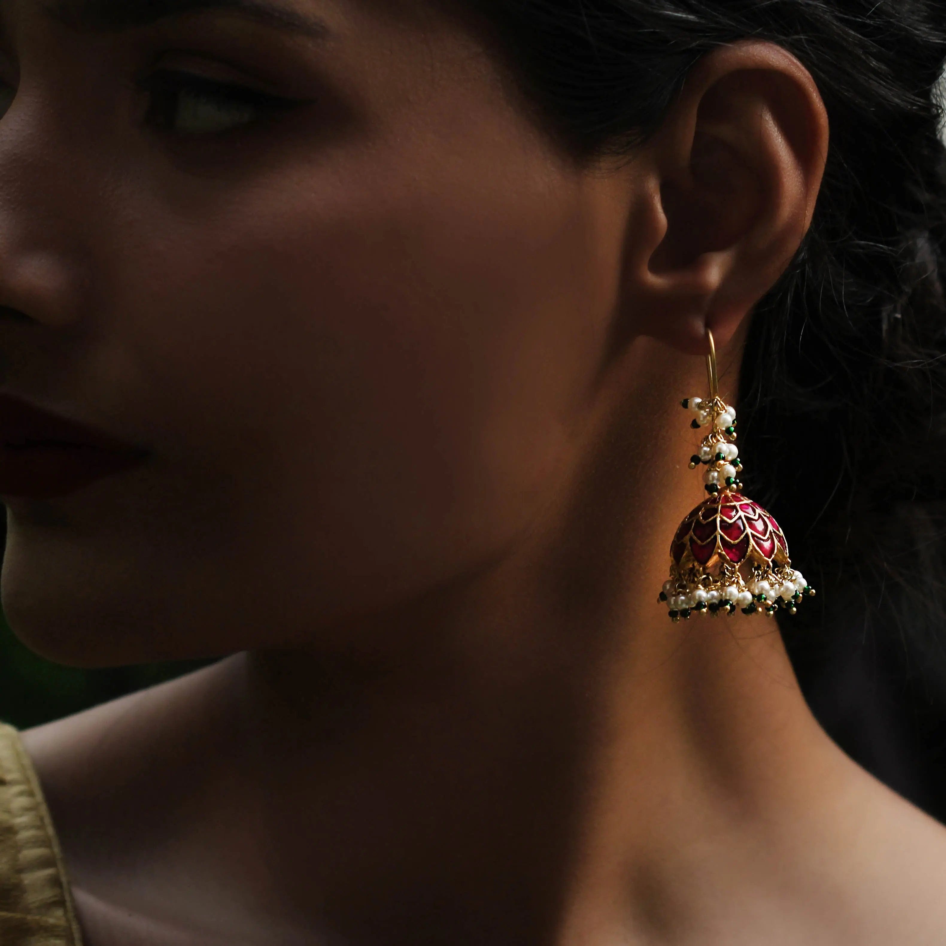 Silver Kundan elegant pearly jhumka