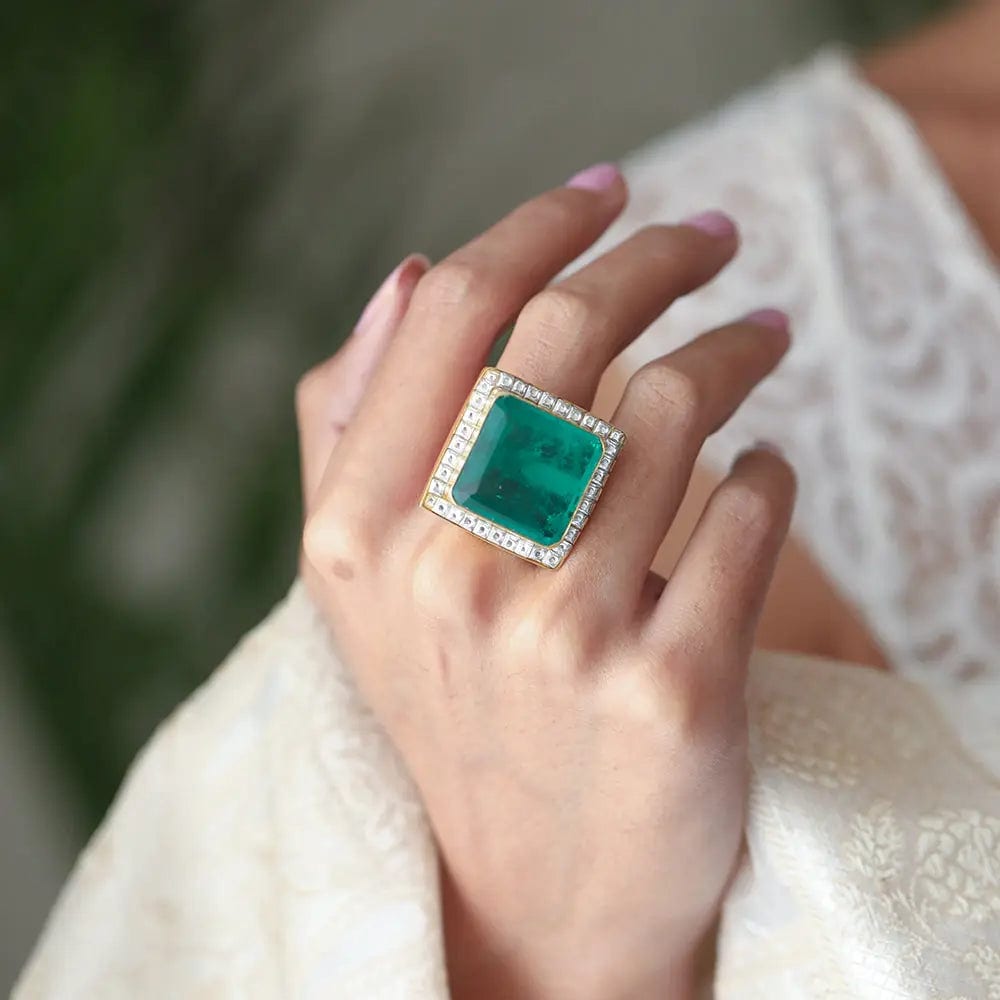 Silver Majestic Green Ring