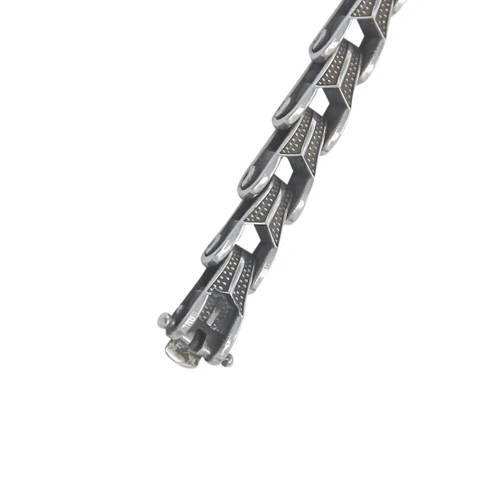 Silver Men's Stylish Bracelet