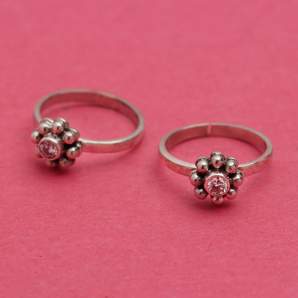 92.5 Oxidized Sterling Silver Toe Ring