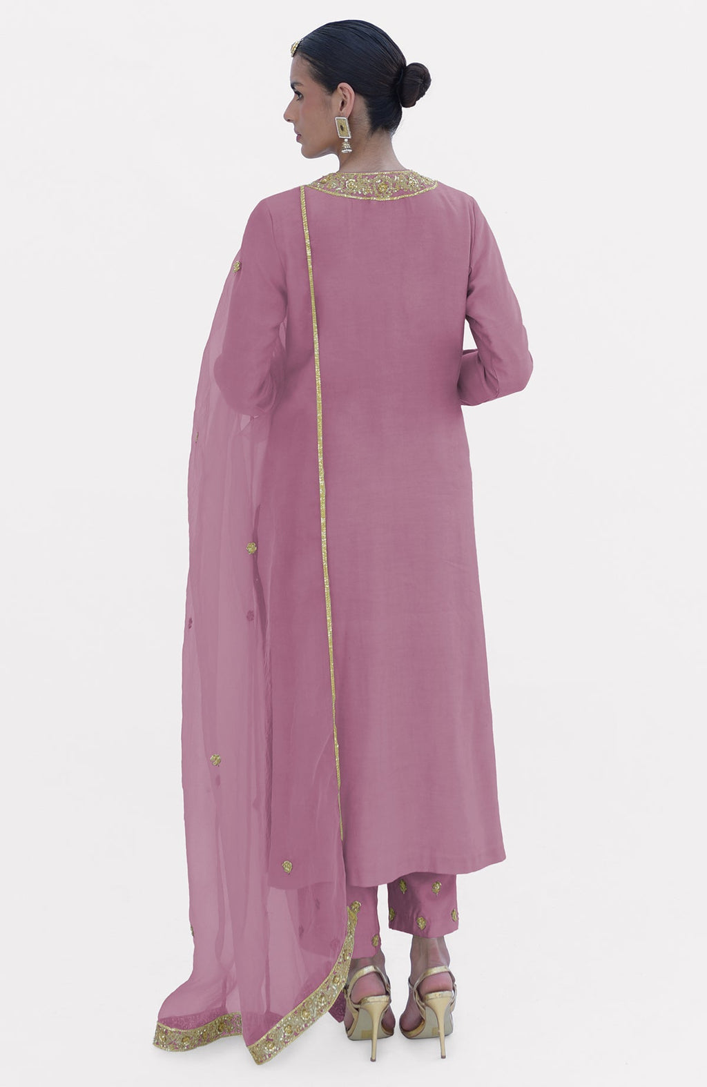 Mauve kurta set with gold marori beads and sequin embroidery.