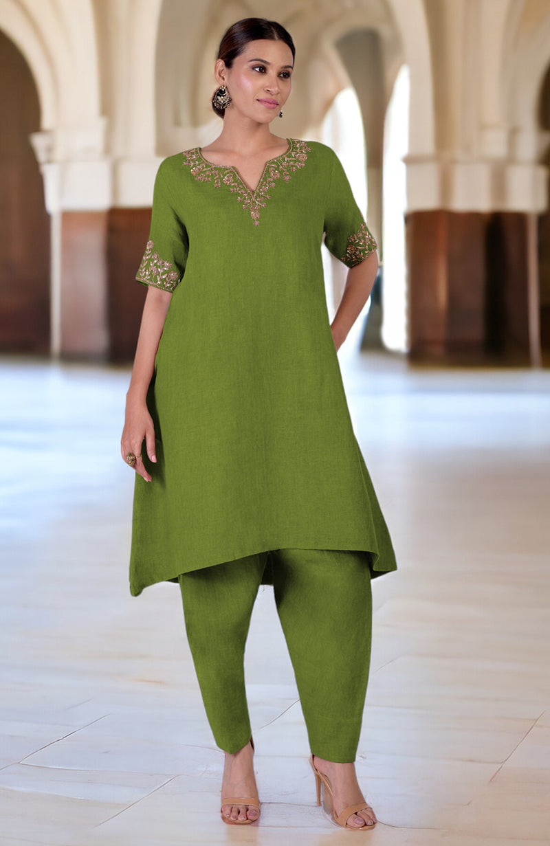 Kelp Forest Marori embroidered linen kurta set with a high-low hem and slim salwar.