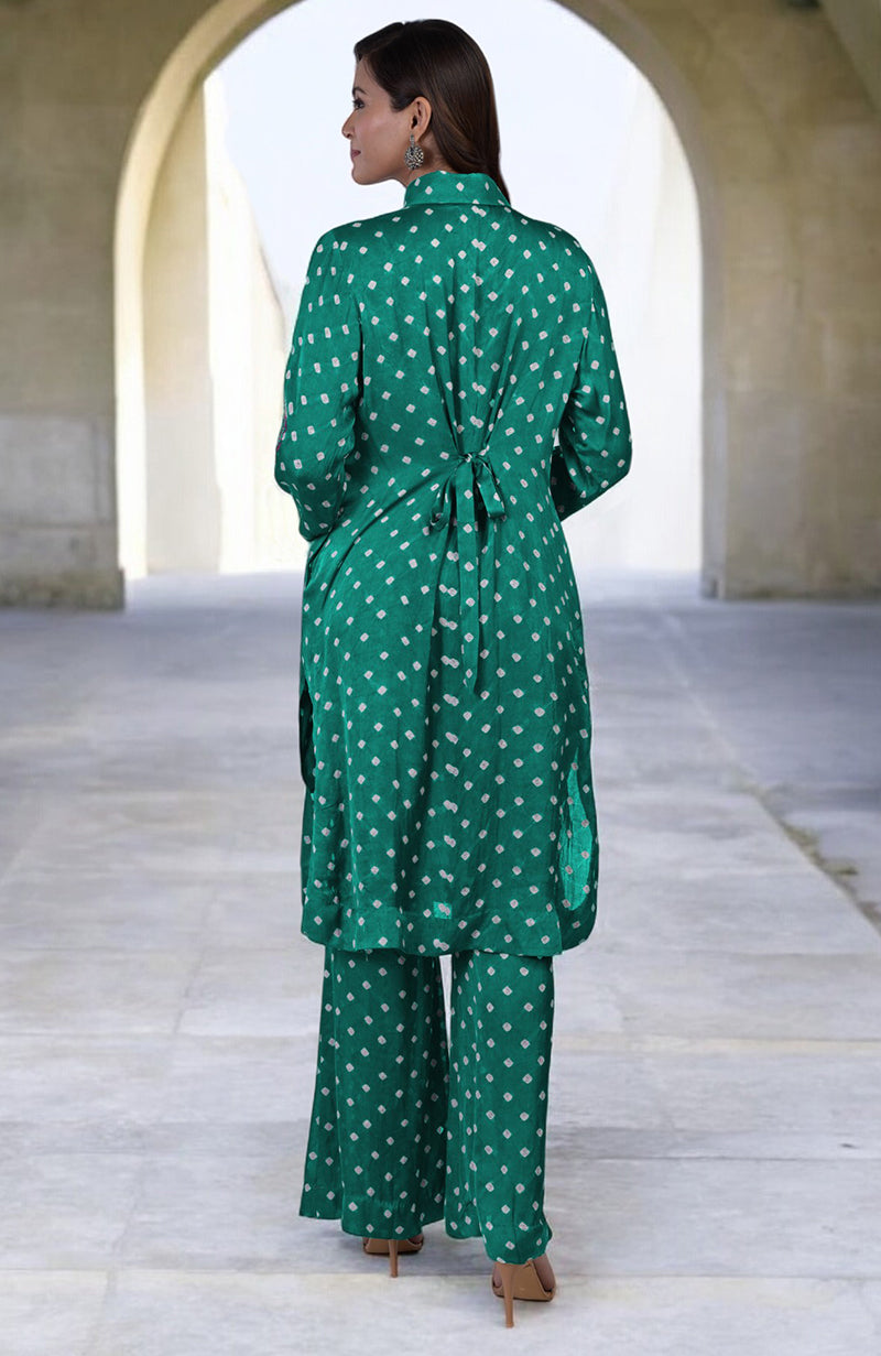 Emerald green handcrafted bandhej embroidered co-ord set with matching pants.