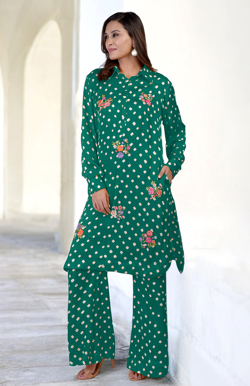 Emerald green handcrafted bandhej co-ord set with floral embroidery.