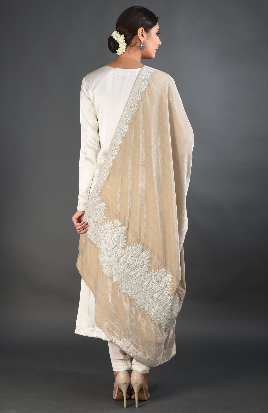 Beige silk velvet dupatta with silver Kashmiri tilla embroidery on borders and pallav