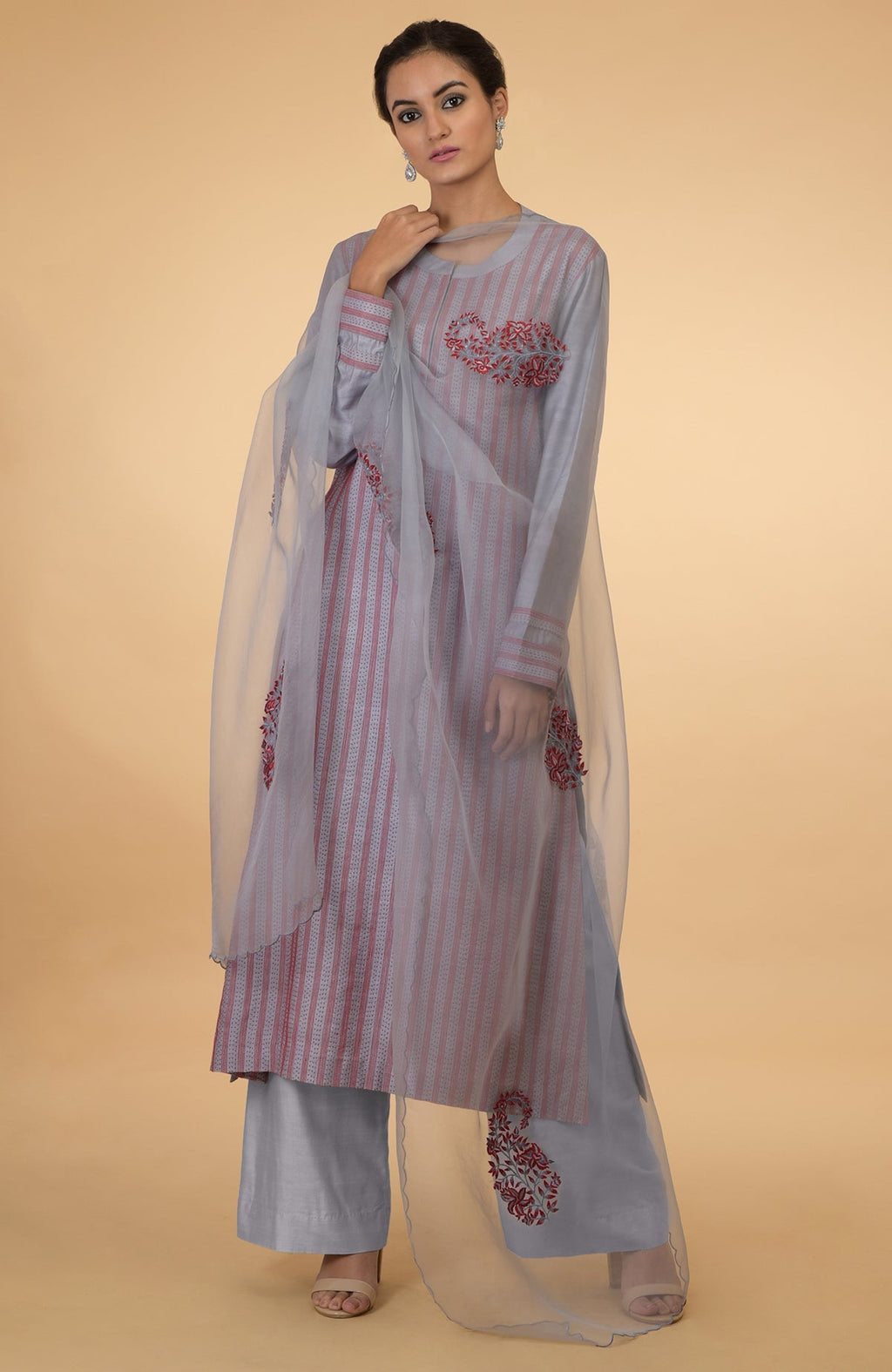 Grey-maroon Kantha embroidered kurta set with dupatta.