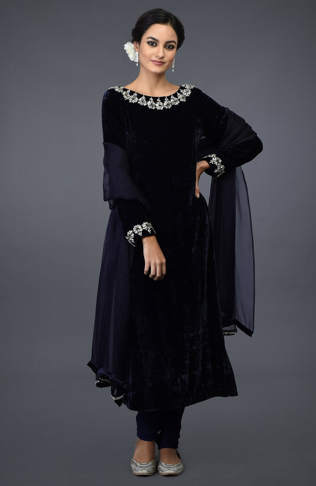 Midnight blue velvet suit with Swarovski hand embroidery on the neckline and sleeves.