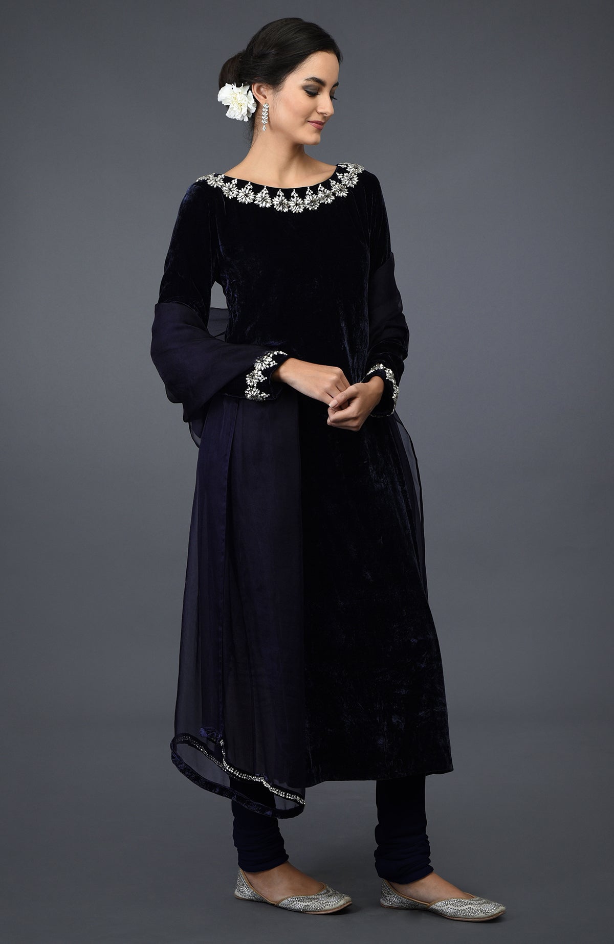 Midnight blue velvet suit with Swarovski hand embroidery on the neckline and sleeves.