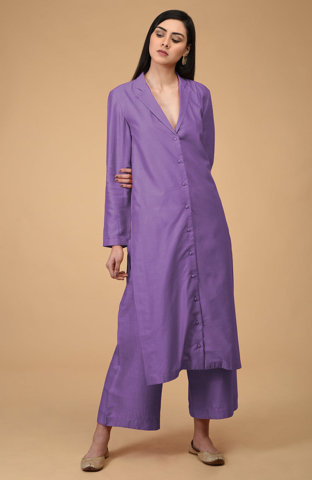 Amethyst Orchid notch collar kurta set with a woman posing.
