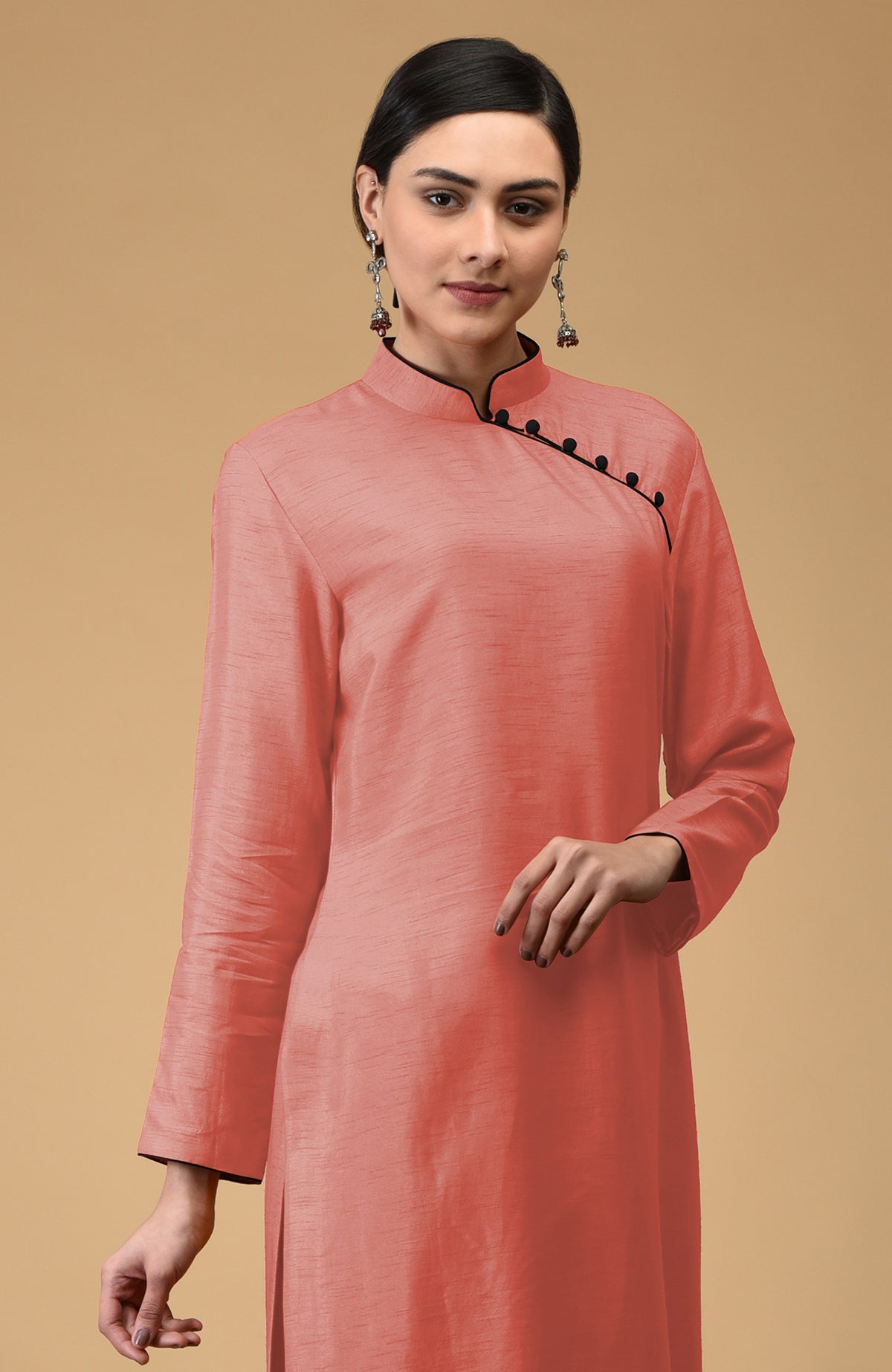 Terracotta-black mandarin collared kurta with black buttons and long sleeves.