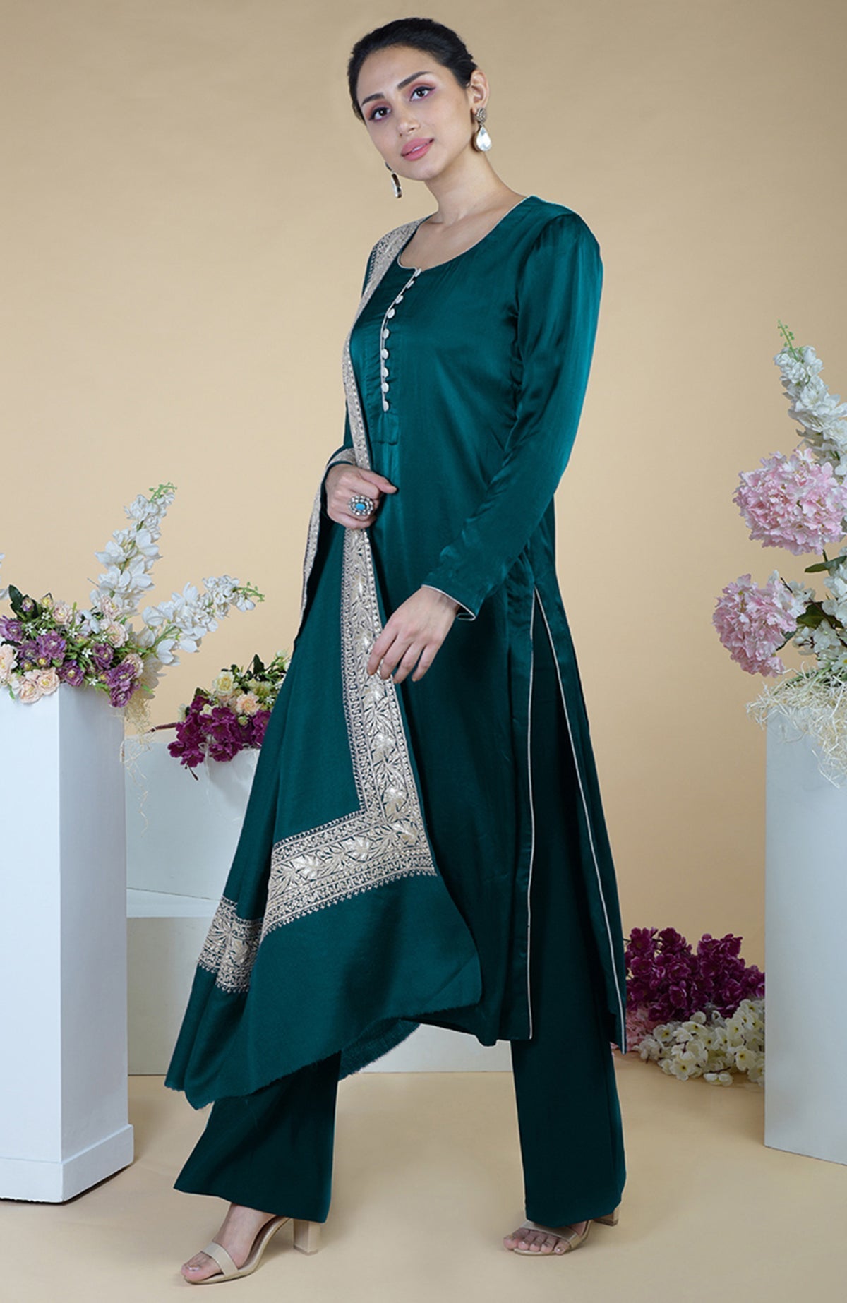 Teal pure silk dupatta suit with Kashmiri Tilla embroidery.