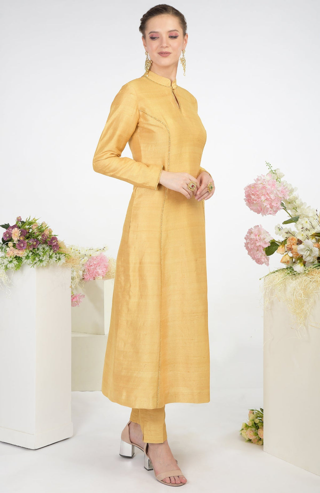 Gold raw silk kurta set with zardozi hand embroidery.