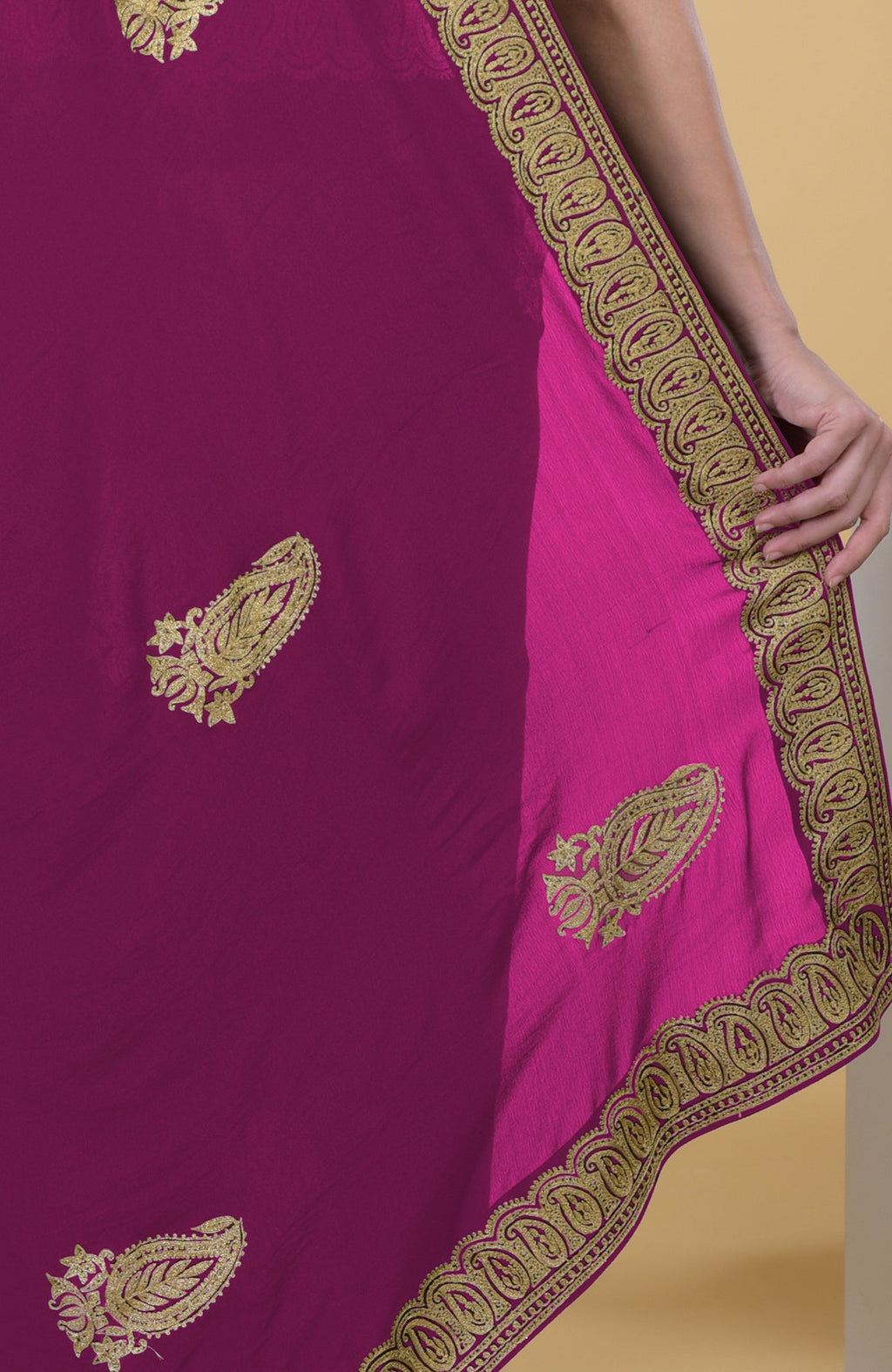 Peacock pink-gold Kashmiri Tilla Aari embroidered saree with paisley motifs.