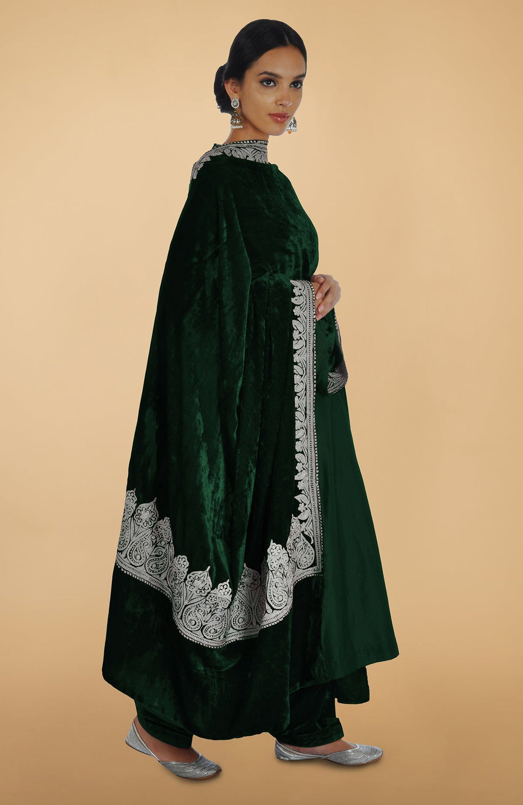 Emerald silk kurta set with silver Kashmiri Tilla Aari embroidery on shirt and dupatta.