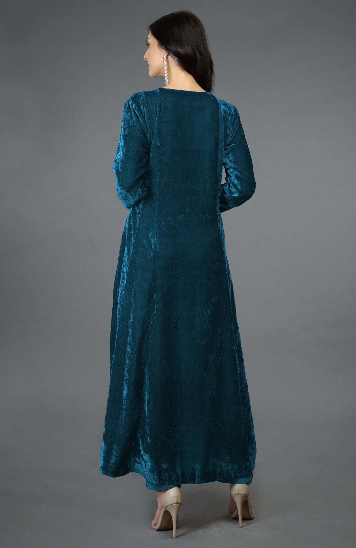 Seaport blue silk velvet kalidaar kurta with multicolor Kashmiri hand embroidery and asymmetrical hemline