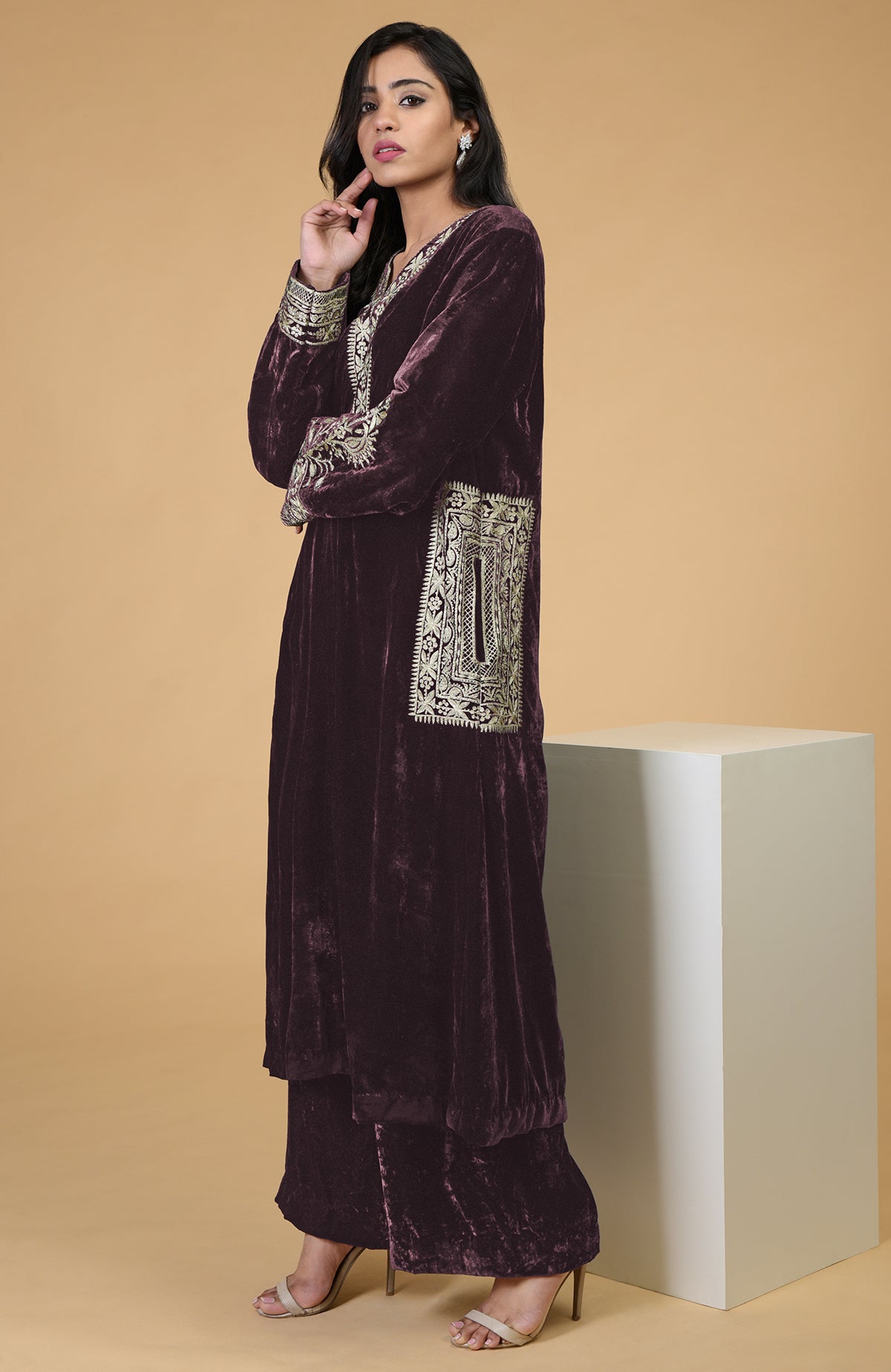 Mulled Wine Kashmiri Tilla Embroidered Choga Kurta Set with straight pants.