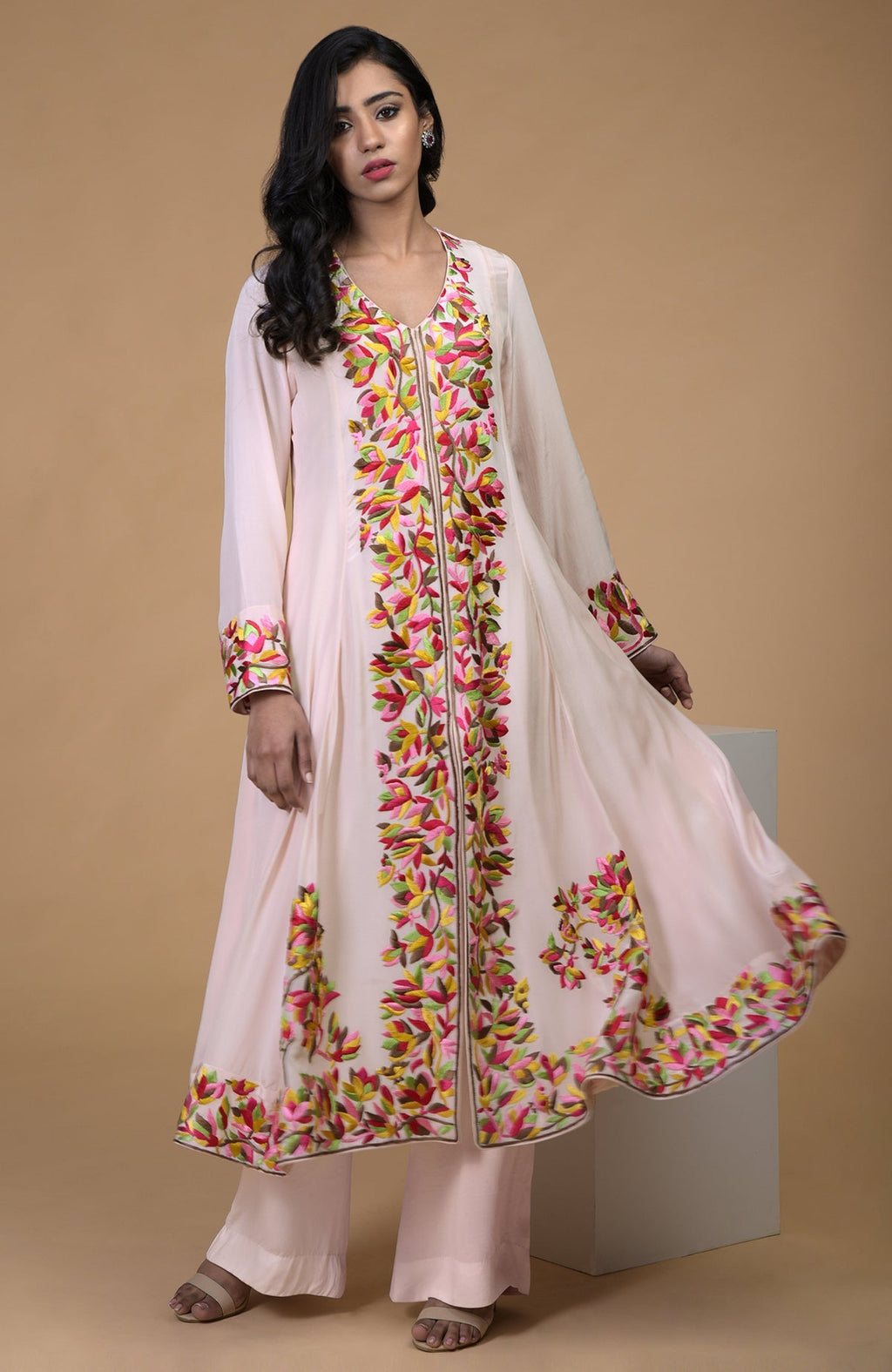 Petal pink kalidaar kurta set with floral Parsi Gara embroidery and wide leg pants.